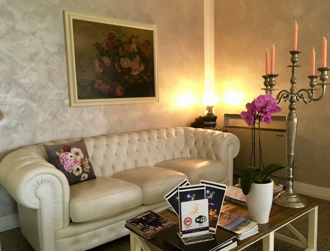 Hotel International Σιρμιόνε Εξωτερικό φωτογραφία