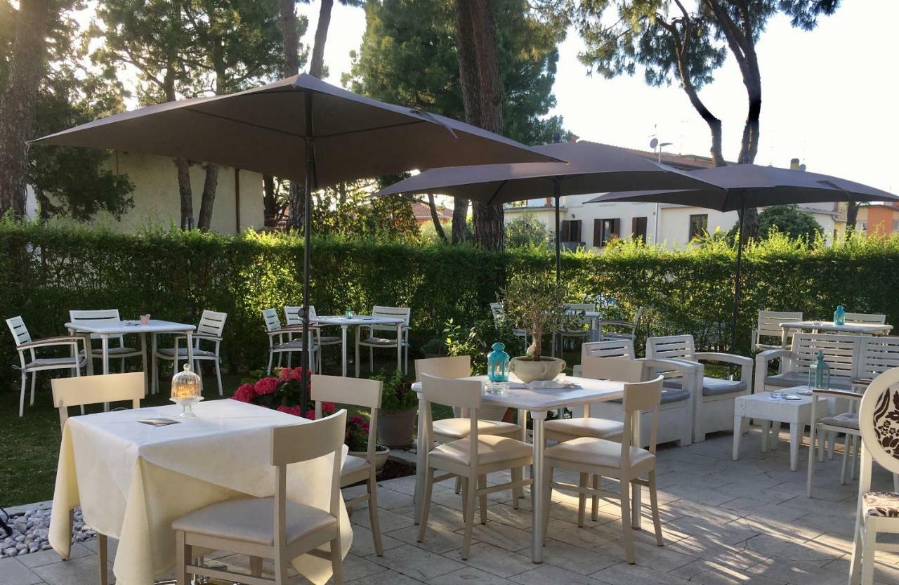 Hotel International Σιρμιόνε Εξωτερικό φωτογραφία